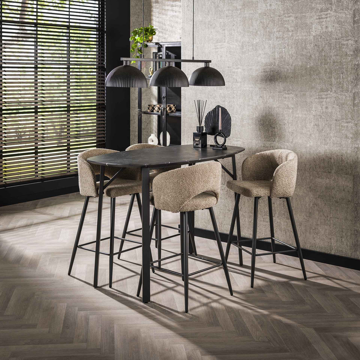 Deens Ovaal Bartafel Jade 140 cm Zwart Keramiek Look