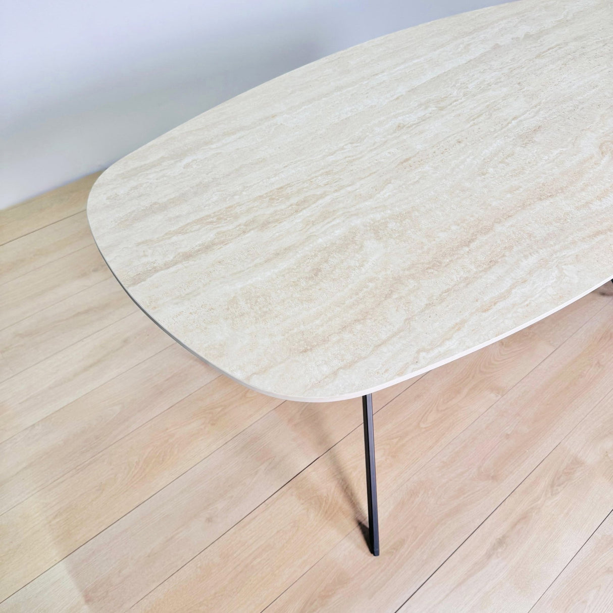 Eettafel Vesta Deens Ovaal Keramiek Travertinlook 180 cm