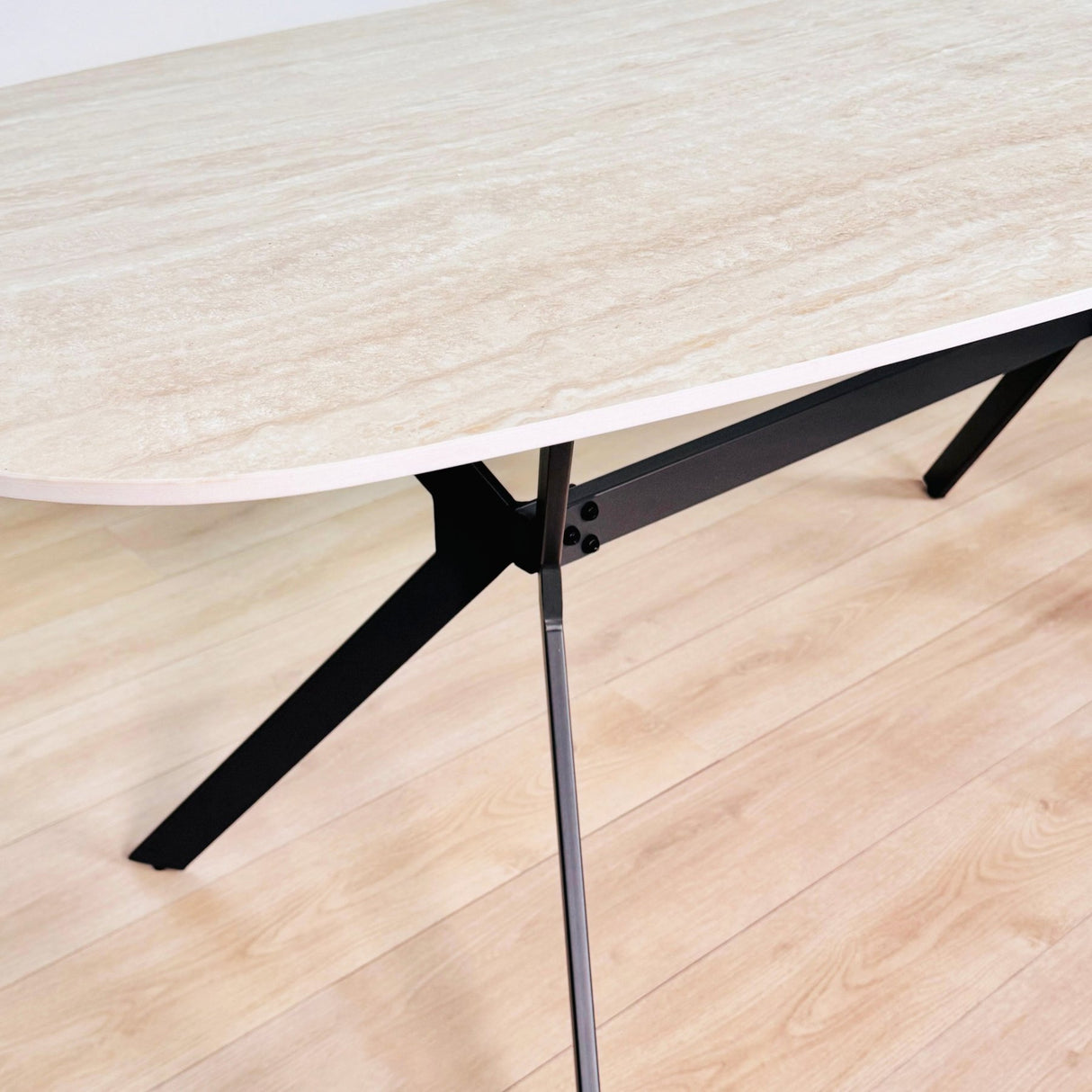 Eettafel Vesta Deens Ovaal Keramiek Travertinlook 180 cm