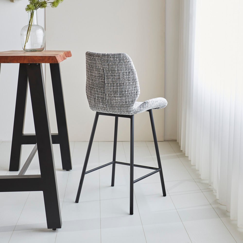 Beau Barkruk Lichtgrijs Chenille Stof - 67 cm Zithoogte - Zonder Armleuningen