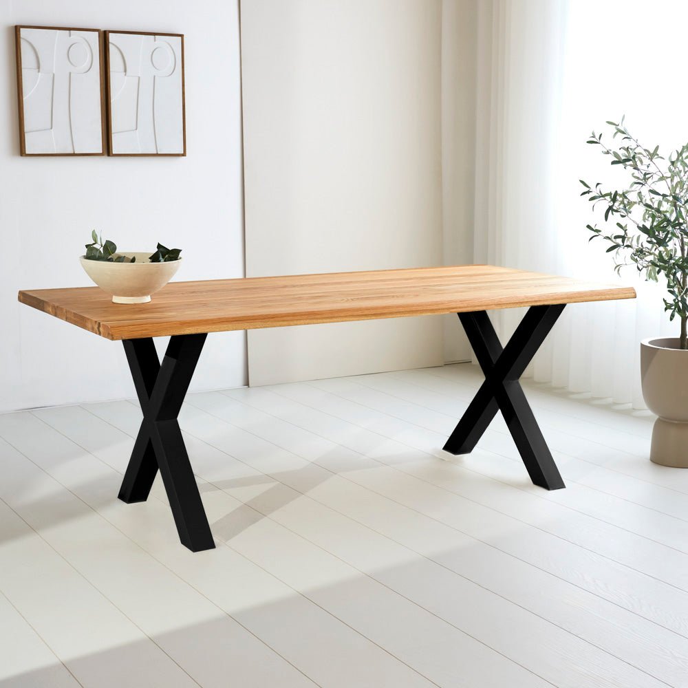 Eettafel Milas Eikenhout X-poot Zwart