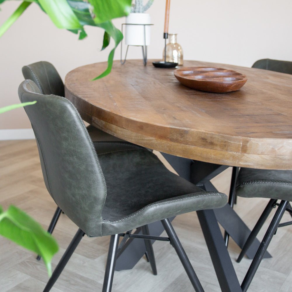 Eettafel Lennon Dimehouse Bruin LxBxH 203x110x10 Mangohout Sfeerfoto in situatie