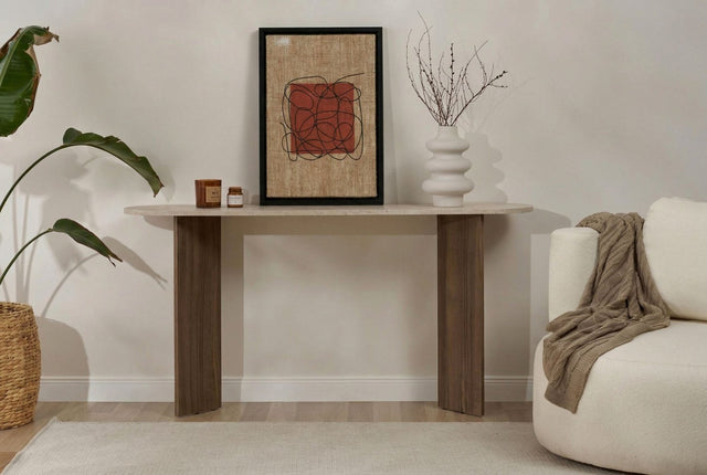Moderne ovale sidetable met een travertin look blad en walnoot melamine onderstel. Stijlvol minimalistisch design.