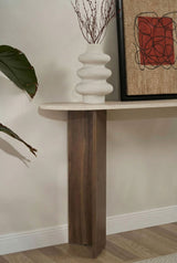 Moderne ovale sidetable met een travertin look blad en walnoot melamine onderstel. Stijlvol minimalistisch design.