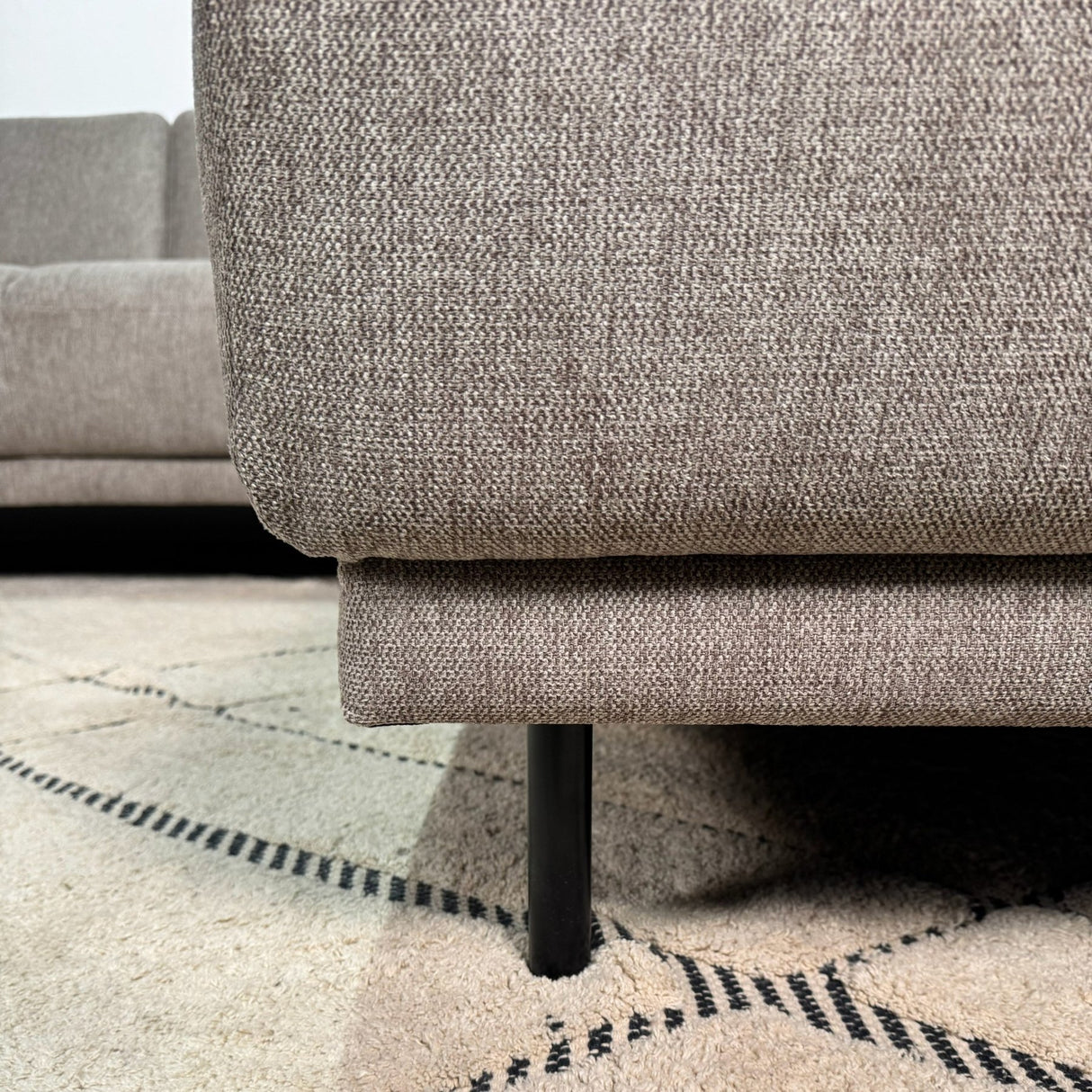 Moderne U-Bank Hoekbank Rechts Taupe Stof Aniko 310x197x78 cm