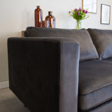 Bank Gino Dimehouse Antraciet LxBxH 150x97x55 Stof Sfeerfoto detail